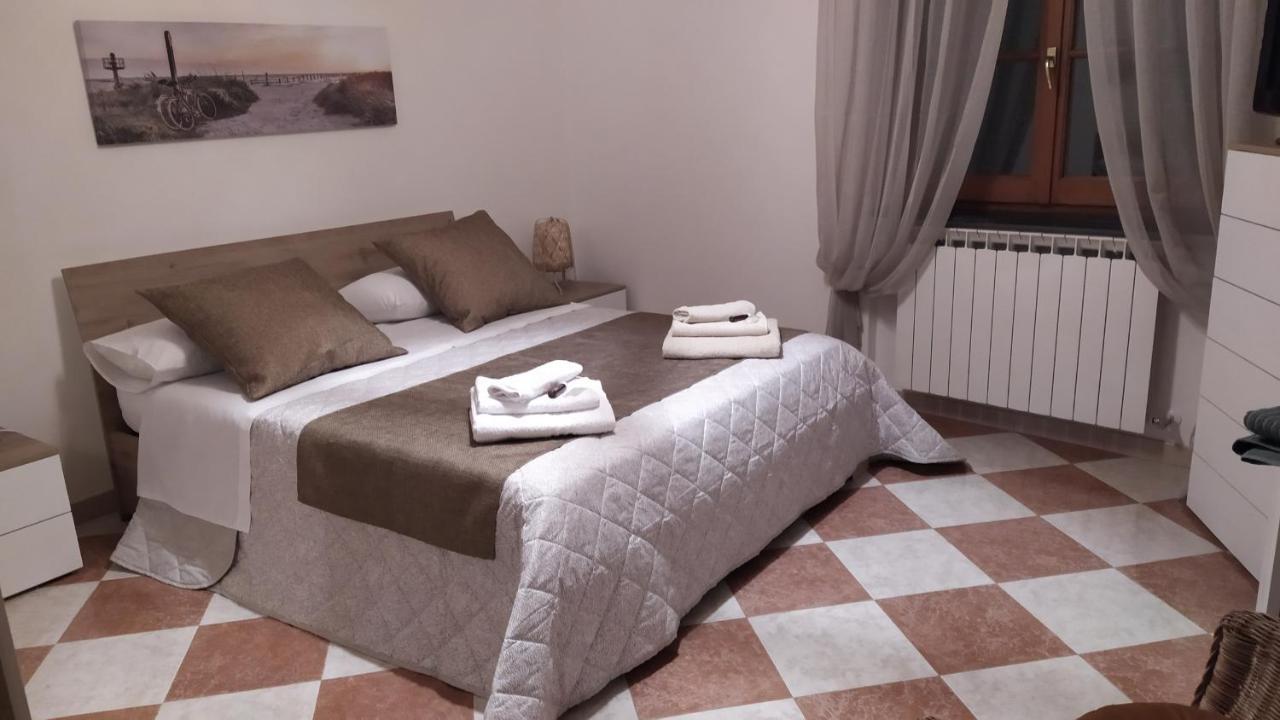 La Casa Dell'Arco Apartment Carasco Bagian luar foto