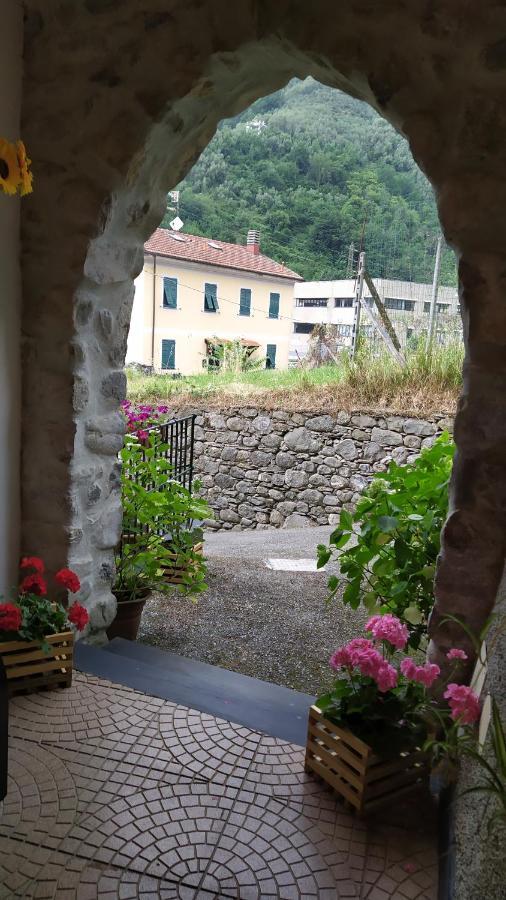 La Casa Dell'Arco Apartment Carasco Bagian luar foto